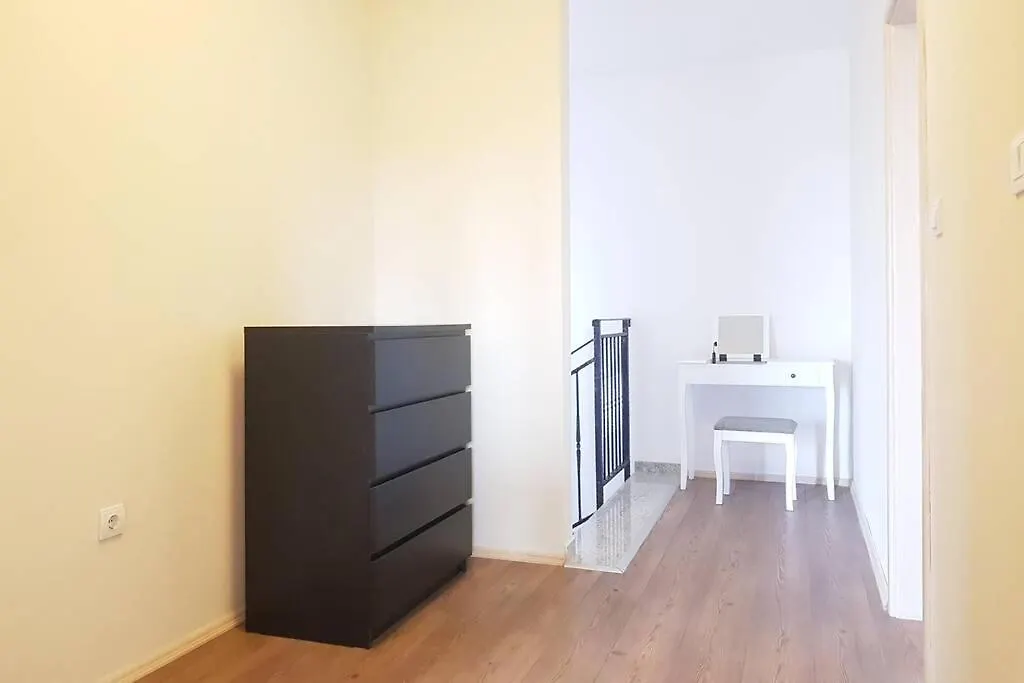 Apartment Buscina,Duplex House With Garden Umag