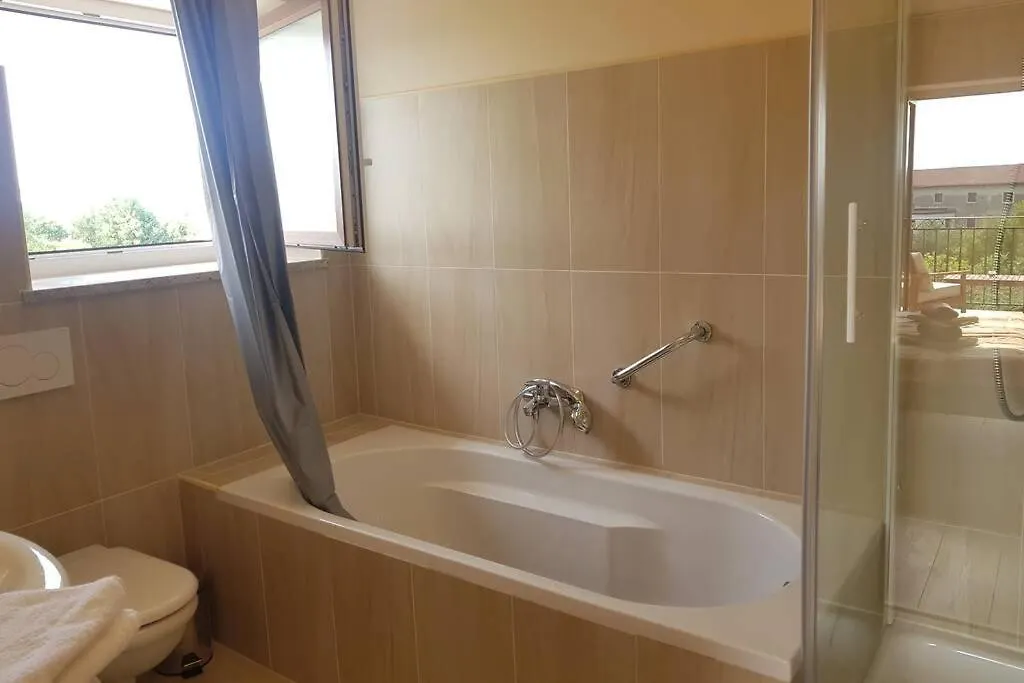 Apartment Buscina,Duplex House With Garden Umag Croatia